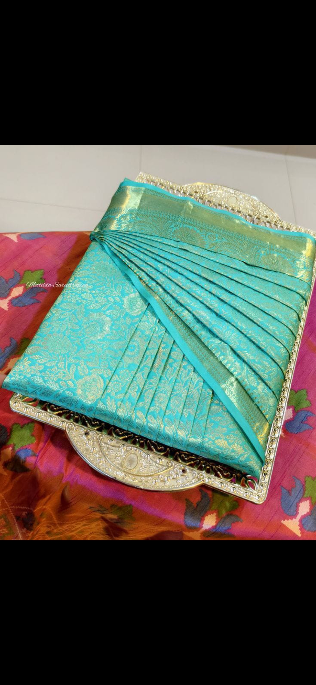 Saree pre pleating